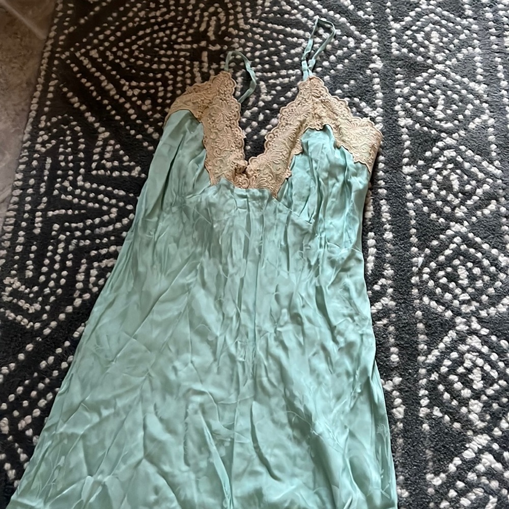 Spell ocean slip